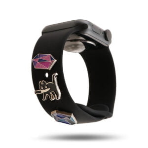 bijoux charms sur bracelet Apple Watch Sport noir