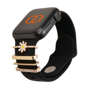 dekorativer Schmuck auf schwarzem Apple Watch Sportarmband