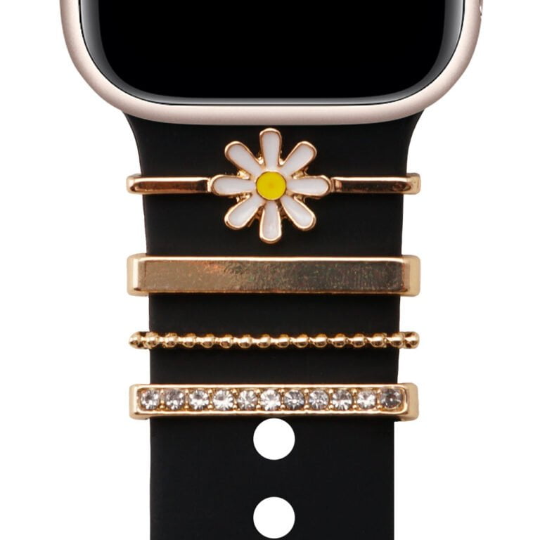 bijoux au design original sur bracelet Apple Watch noir sport