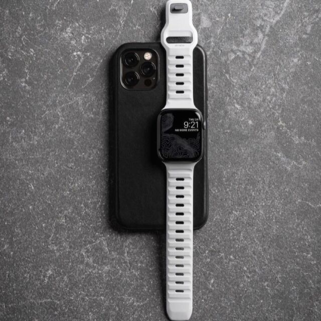 Le bracelet @nomad donnera à votre Apple Watch un style moderne et sportif.
Retrouvez-le sur Band-Band 🤗 

#appplewatchseries7 #applewatch #nomad #watchesofinstagram #applewatchfanz #bandwatch #instawatch 

https://buff.ly/31kiIvr