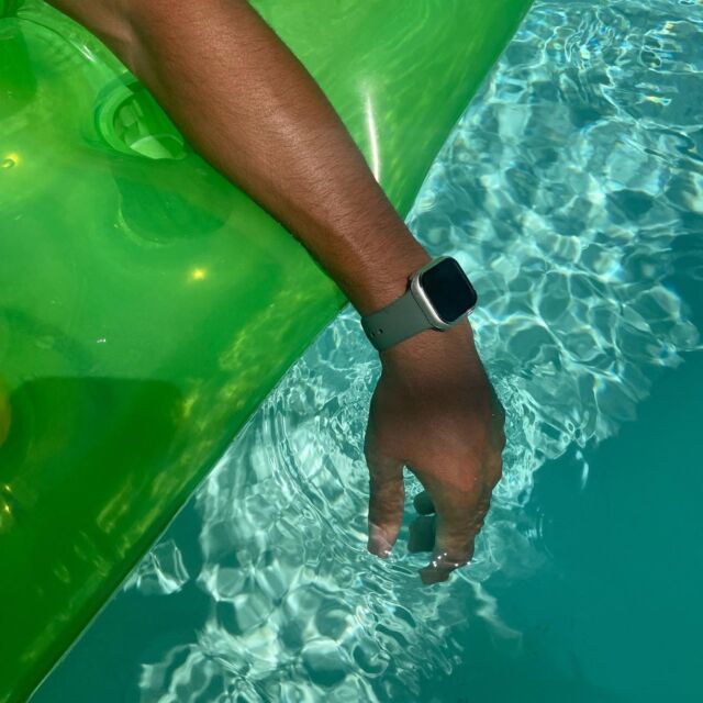 The band sport is ideal for chaining lengths but also for those who prefer the pool just to tan 😎#applewatch #apple #applewatchband #watchesofinstagram #applewatchfanz #instawatch #retro #applewatchfanz #instawatch #streetstyle #fashion #style #photography #outfit #ootdinspiration #ootd #sport #colors #summer #crete #sun #tan https://buff.ly/48hG8jf