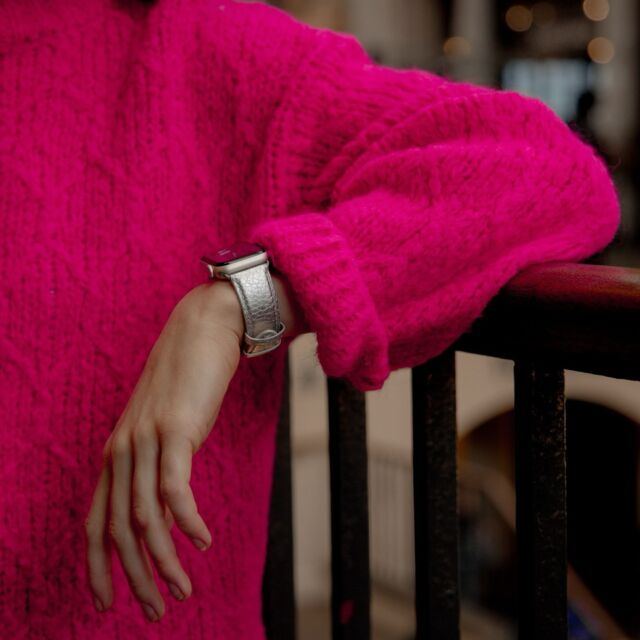 The new band Maryline ✨🩷#apple #applewatch #maryline #applewatchultra #madeinfrance #instawatch #instalike #ootd #outfitinspiration #outfit #photography https://buff.ly/3vSW3FR